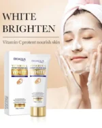 Bioaqua Vitamin C White Cleanser Brighten Oil Control Deep Cleansing - 100g